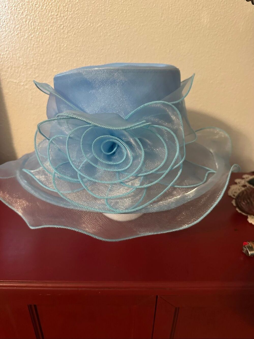 Vintage Giovanna Blue Shimmery 3D Floral Mesh Derby Hat
